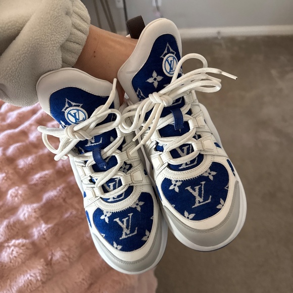 Louis Vuitton LV Archlight Sneakers Size 9 - Picture 2 of 6